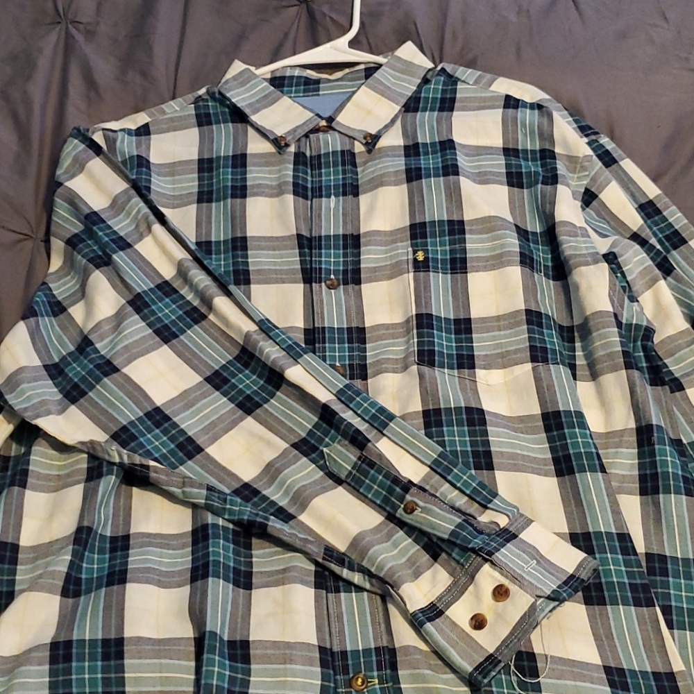 Izod Button Up